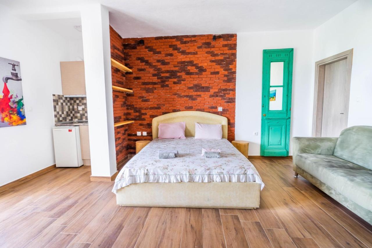 Stone House & Apartments Stavros  Exterior photo