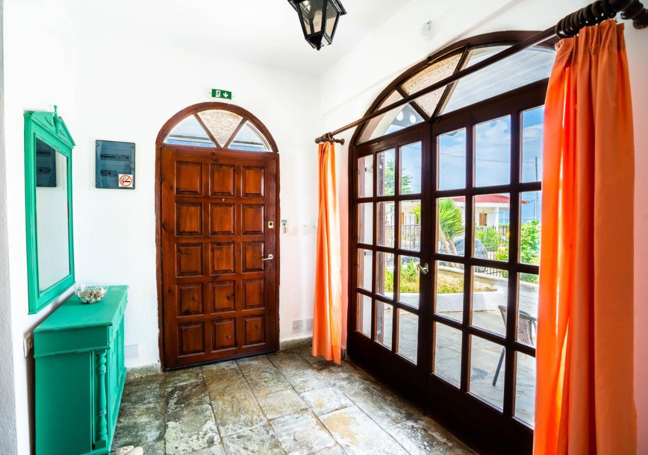 Stone House & Apartments Stavros  Exterior photo